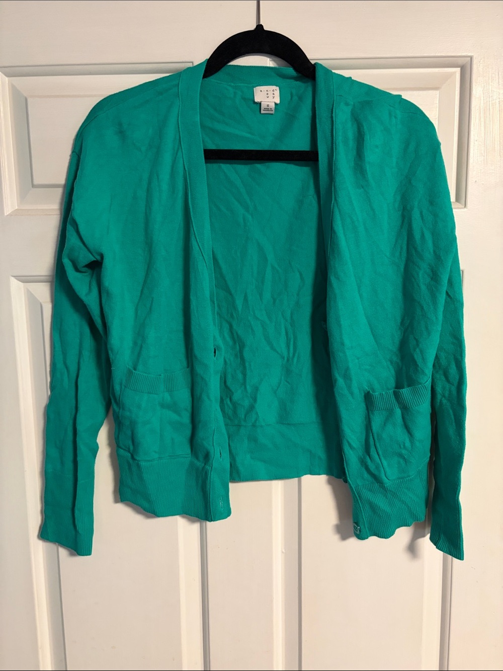 Women’s Green Button Cardigan Sweater